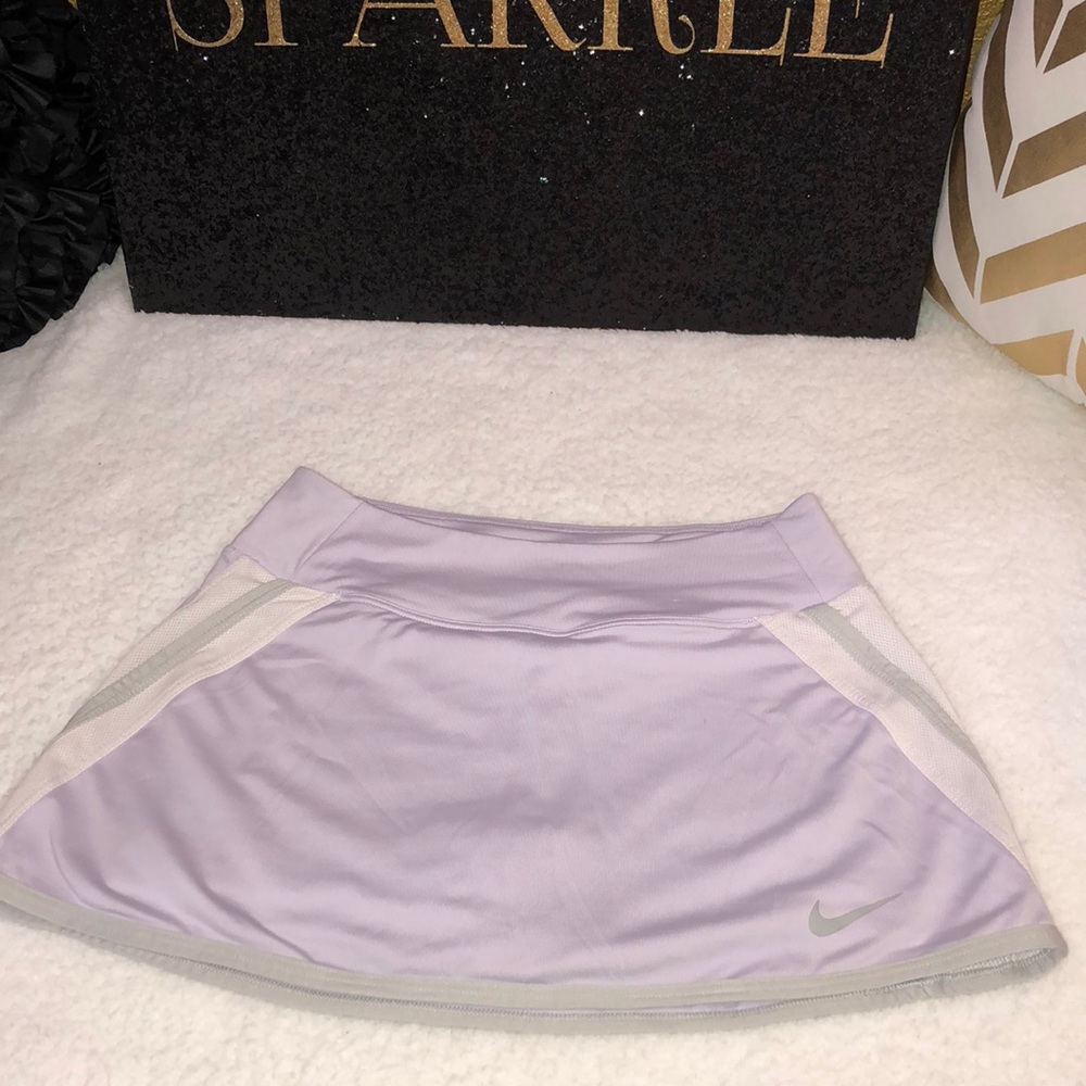 *NIKE Lavender Dri-Fit Skort*